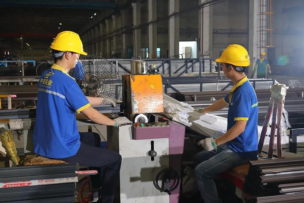 中亞丨九九重陽(yáng)節(jié)，濃濃敬老情——向老員工致敬(圖7)